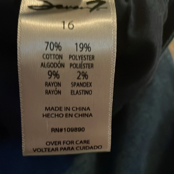 Seven7 jeans - Picture 5 of 5